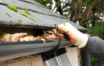 gutter cleaning Camaghael