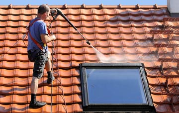 roof cleaning Camaghael